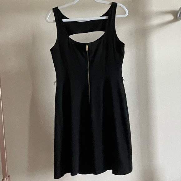 Vintage Cache Fit and Flare Dress in Black with Gold Mirror Plate Belt Size 10 - Picture 5 of 15